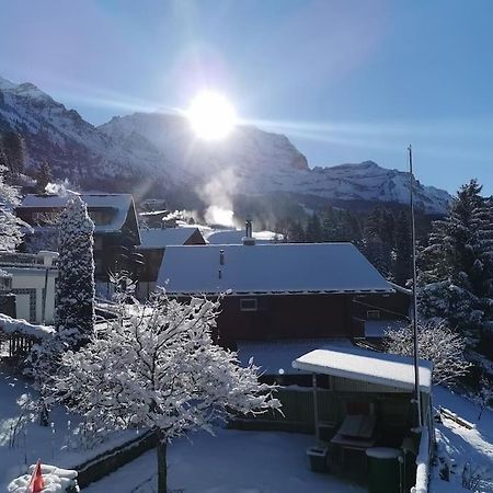 Apartment Chalet Im Sunnigen Usblick Wengen Exteriör bild